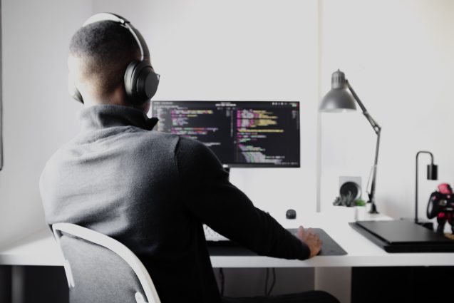 The client has already defined deadlines that are tighter than the technical team estimated The client has already defined deadlines that are tighter than the technical team estimated
